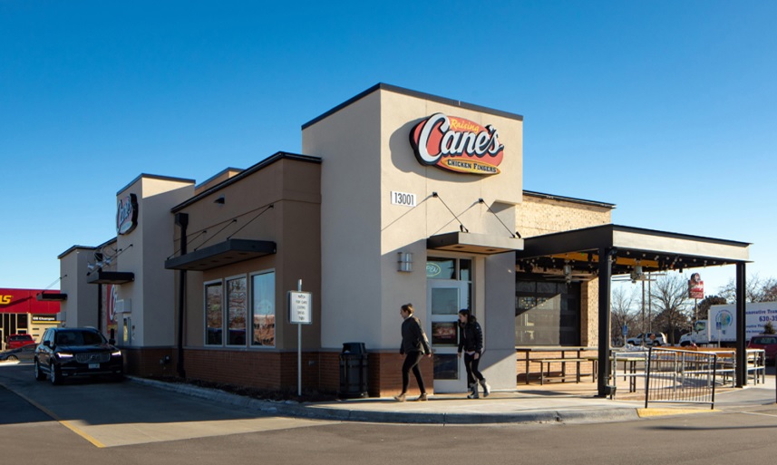 Raising Canes Coon Rapids