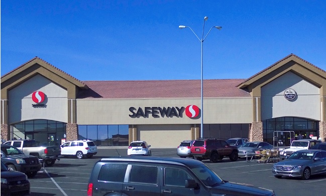 Safeway-Anchored Shopping Center in Arizona