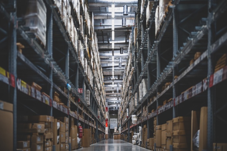 rentable warehouse space