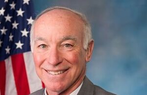 Courtney, Electric Boat, Local Officials, & Submarine Industry Leaders Celebrate Block VI Virginia-class & Build II Columbia-class Construction Contract Awards Congressman Joe Courtney