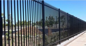 Commercial Fencing Contractor in Dallas