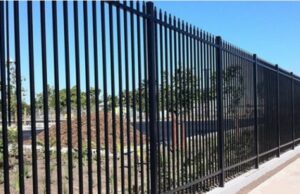 Commercial Fencing Contractor in Dallas
